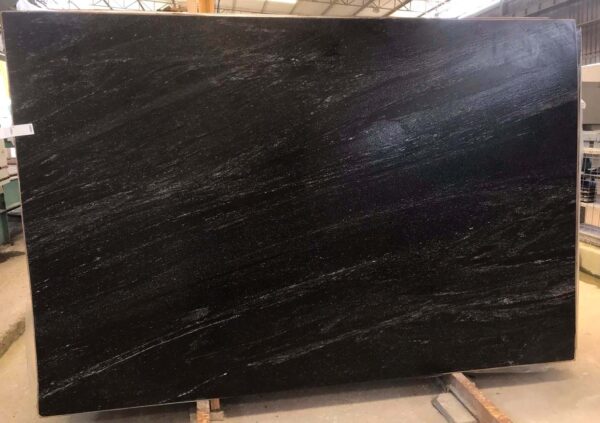 NEVADA BLACK Quartzite Rohtafeln BRUSHED