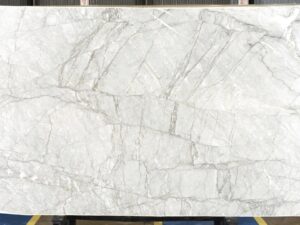 APOLLO WHITE QUARTZITE Rohtafeln