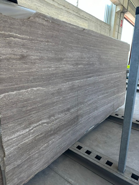 Travertin Titanium Rohtafeln2.JPG
