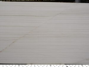 White Macaubas Quarzit Rohtafeln5