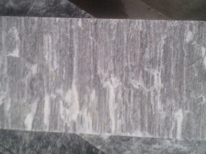 Beola Ghiandone Granit Verblender 15x31x1,5.jpg