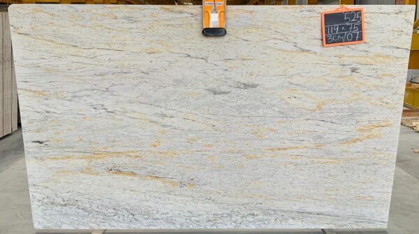 Thunder Gold Granit Rohtafeln 1