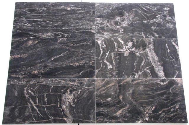 Black Forest Granit Fliesen