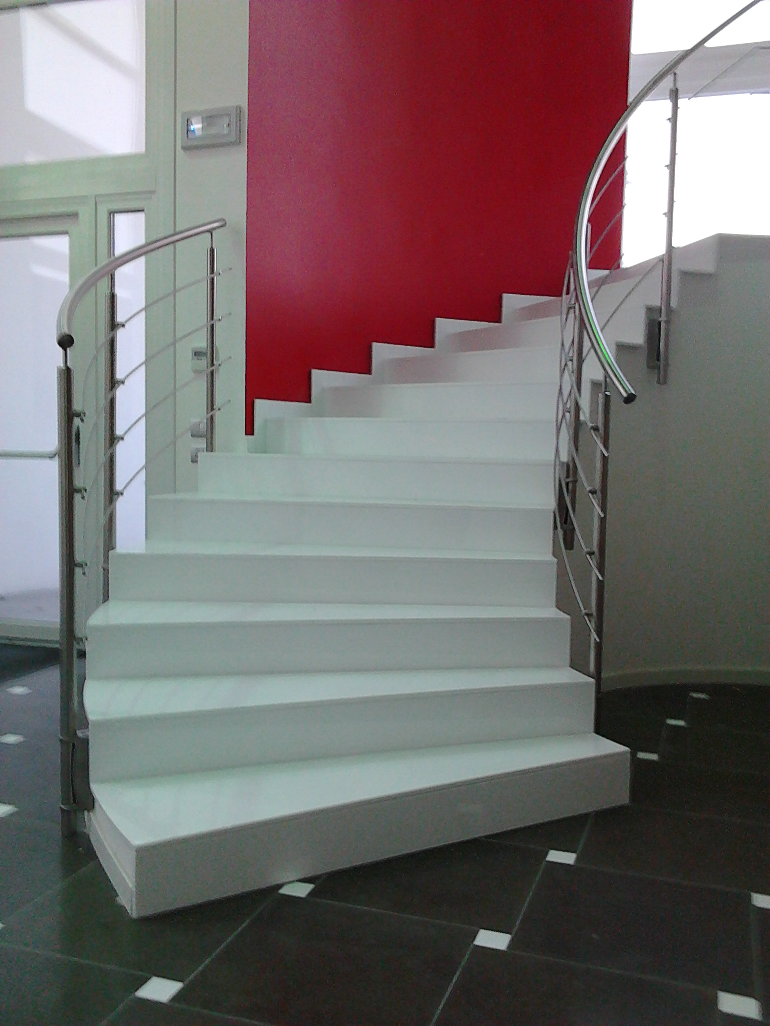 Stoneglass White Belagstreppe