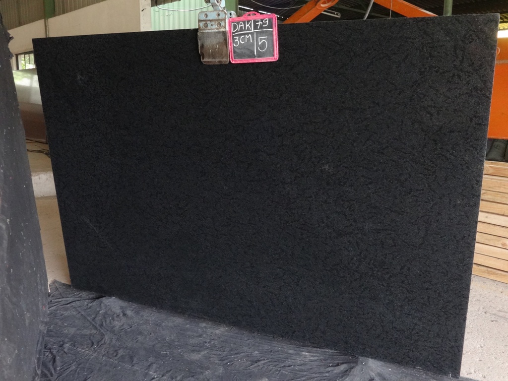 New Spike Black Dark Granit Rohtafeln