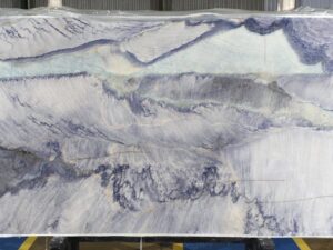 BLUE IMPERIAL QUARTZITE Rohtafeln1