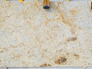 Colonial Cream Granit Rohtafeln