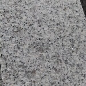 Pedra Salgada Granit Terrassenplatten geflammt