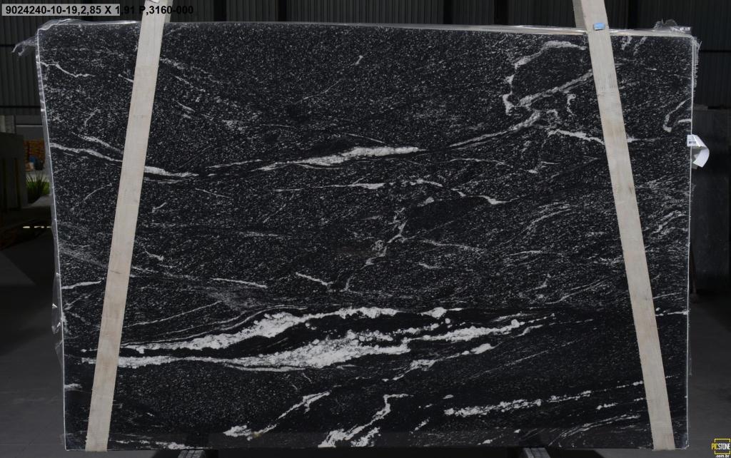 Thunder Black Quarzit Rohtafeln