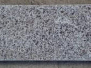 Beola Grigio Granit Verblender15x31x1,5.jpg
