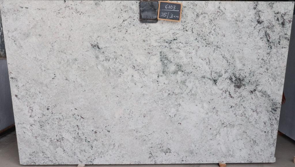 Colonial White Granit Rohtafeln