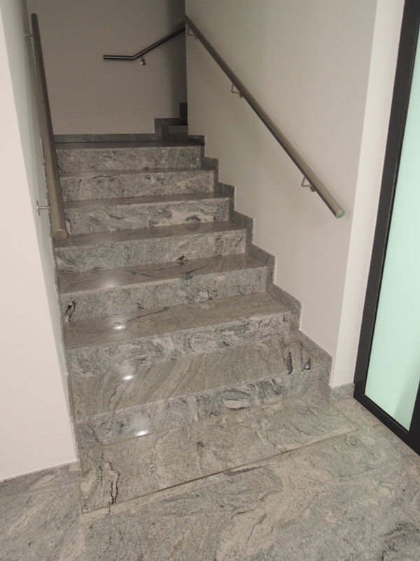 Viscont White Granit Belagstreppe