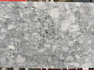 Arabescato Lunar Quarzit Rohtafeln1.jpg
