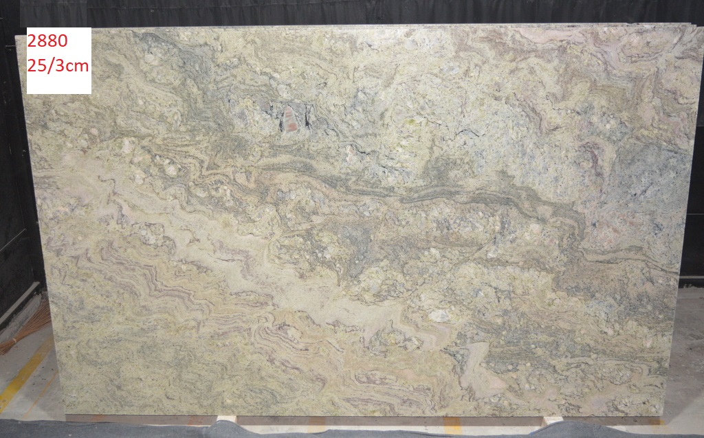 Surf Green Granit Rohtafeln 1