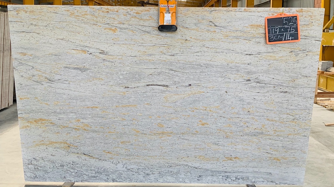 Thunder Gold Granit Rohtafeln