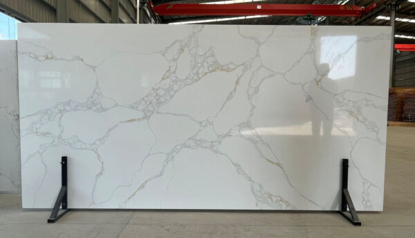 Calacatta Lasa Quartz Rohtafeln