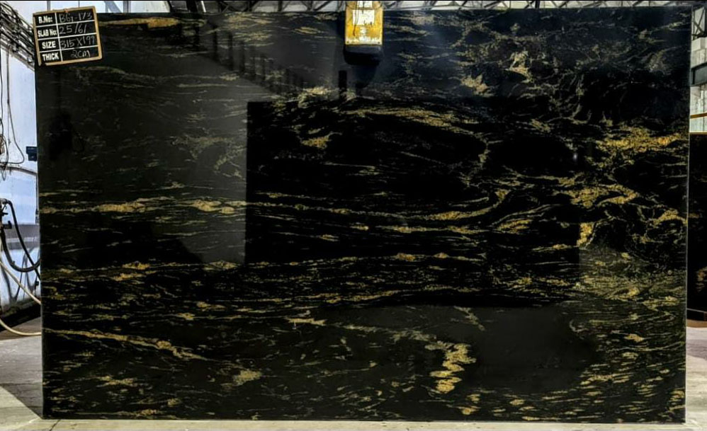Fusion Gold Granit Rohtafeln