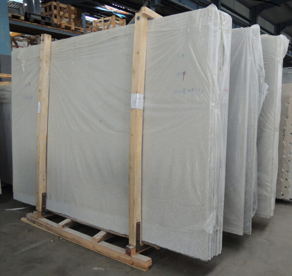 Padang Cristall G603 Granit Rohtafeln