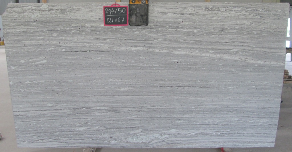 Thunder White Granit Rohtafeln