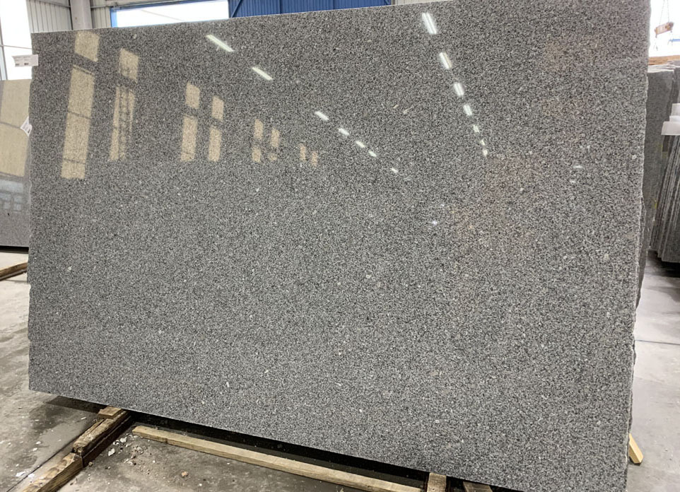 Pedras Salgadas Granit Rohtafel
