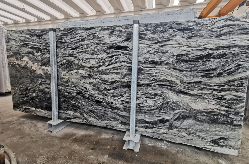 Black Fusion Quarzit Rohtafeln