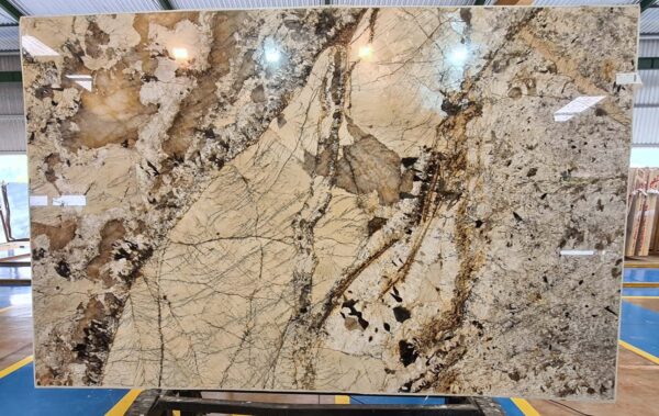 PATAGONIA Quartzite Rohtafeln1